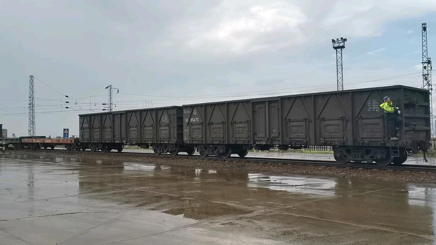 阜陽貨運調(diào)車阜陽貨運調(diào)車電話